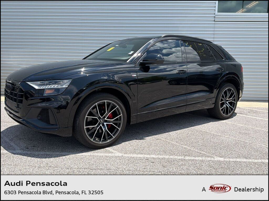 2022 AUDI Q8