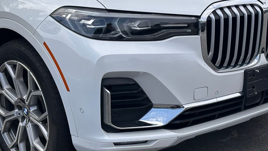 2022 BMW X7