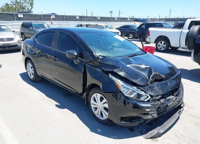 2024 NISSAN Versa