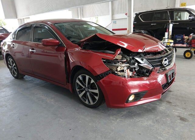 2017 NISSAN Altima