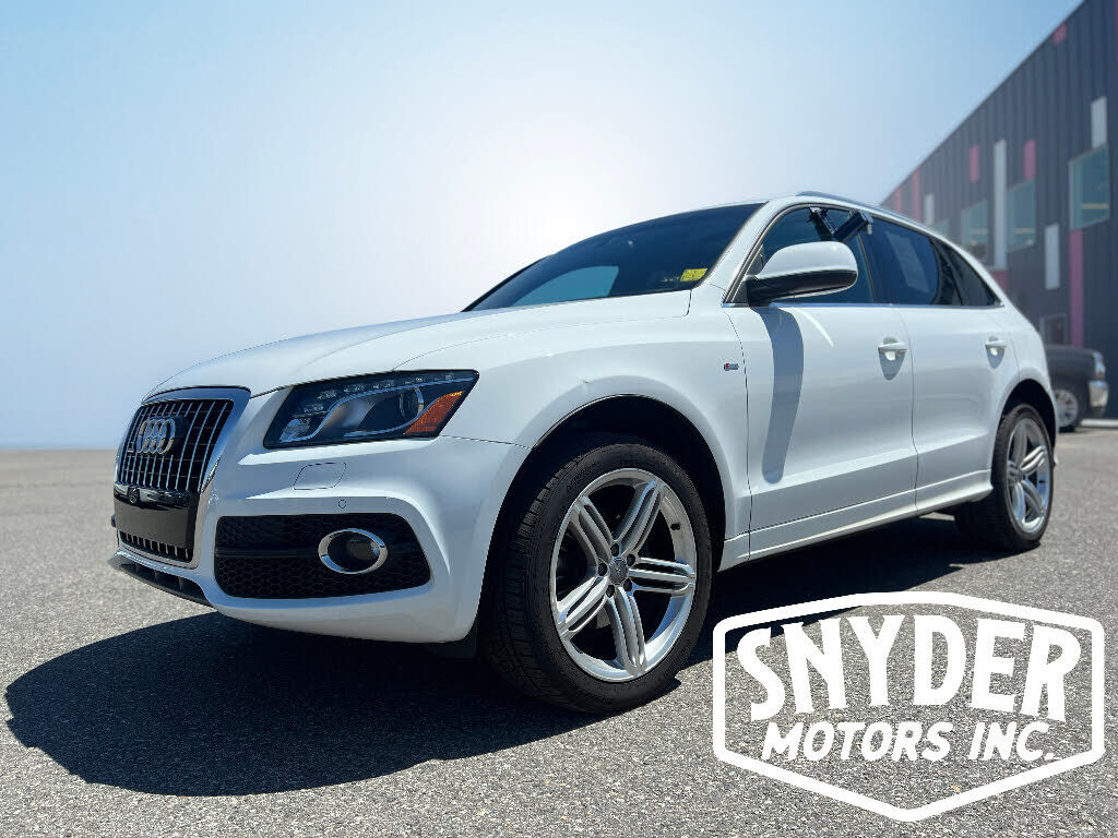 2010 AUDI Q5