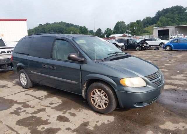 2005 DODGE Caravan