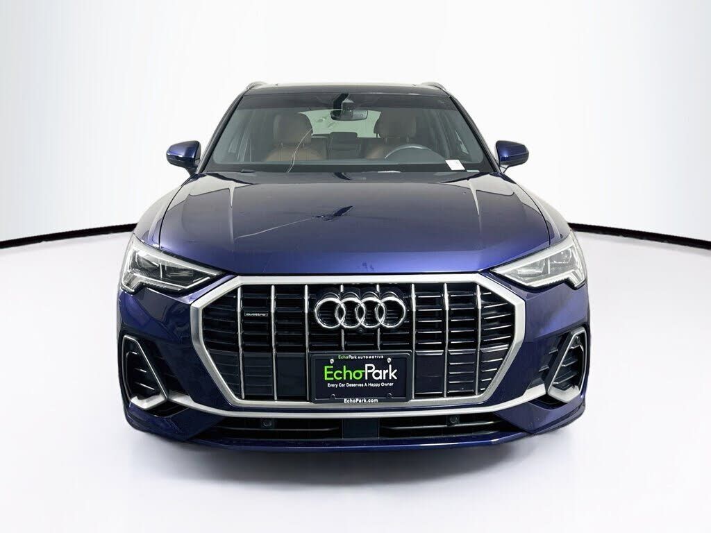 2022 Audi Q3