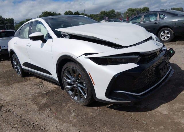 2023 TOYOTA CROWN