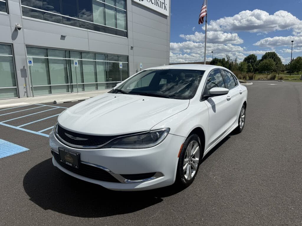 2015 CHRYSLER 200