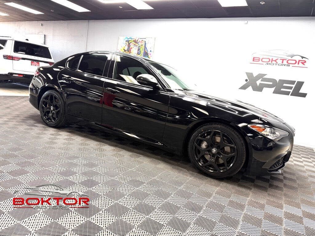 2021 ALFA ROMEO Giulia