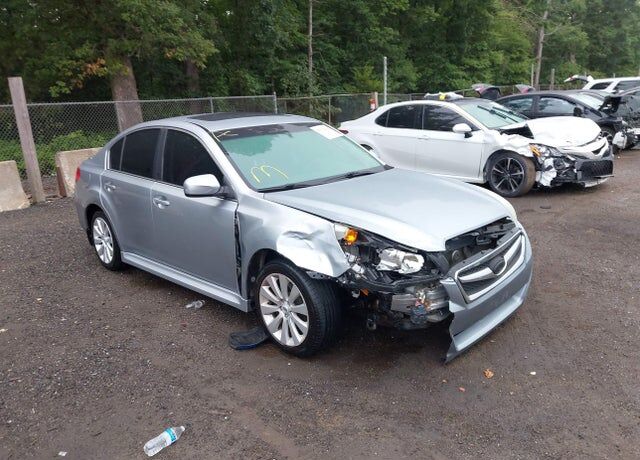 2012 SUBARU Legacy