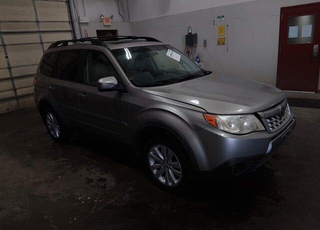 2011 SUBARU Forester