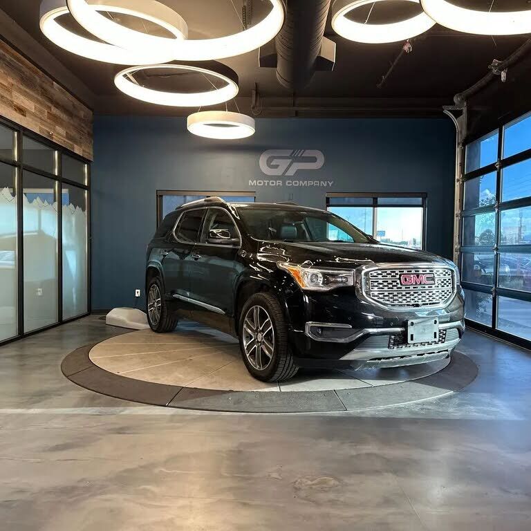 2017 GMC Acadia
