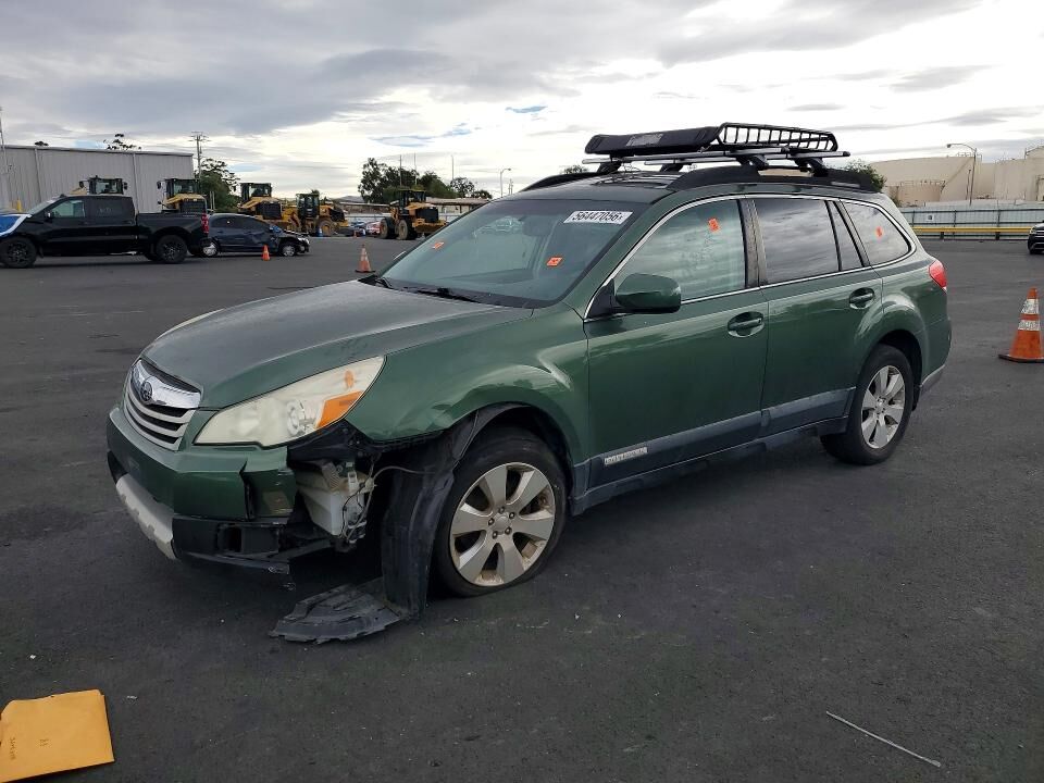 2011 SUBARU Outback