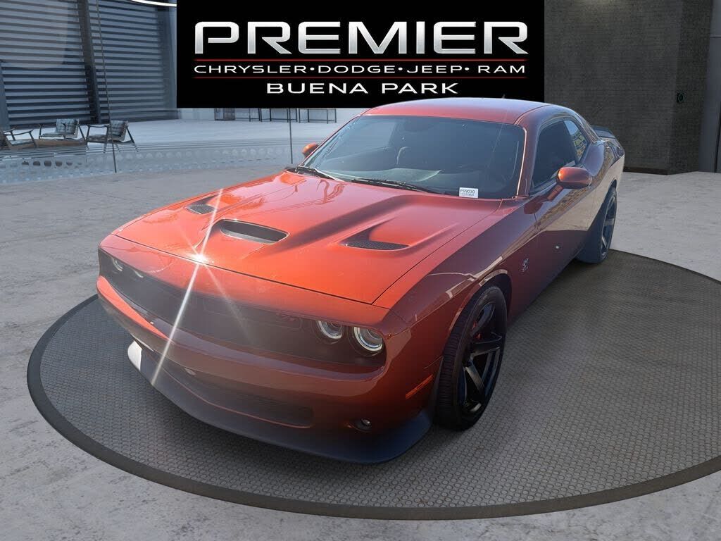 2020 DODGE Challenger