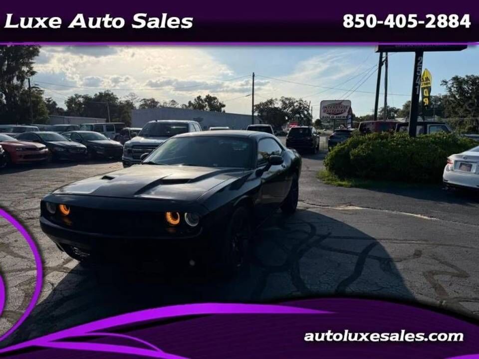 2017 DODGE Challenger