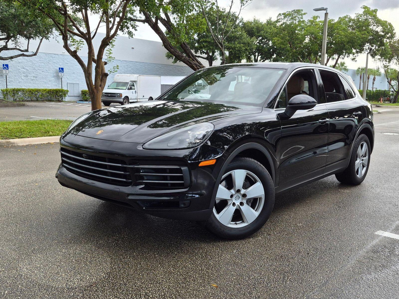 2020 PORSCHE Cayenne