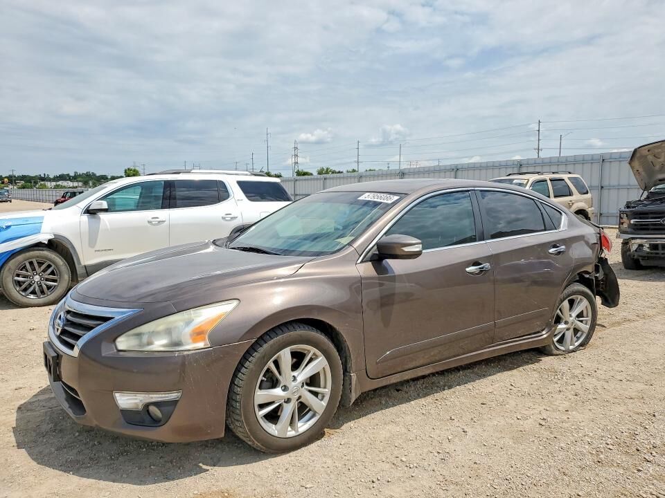 2014 NISSAN Altima