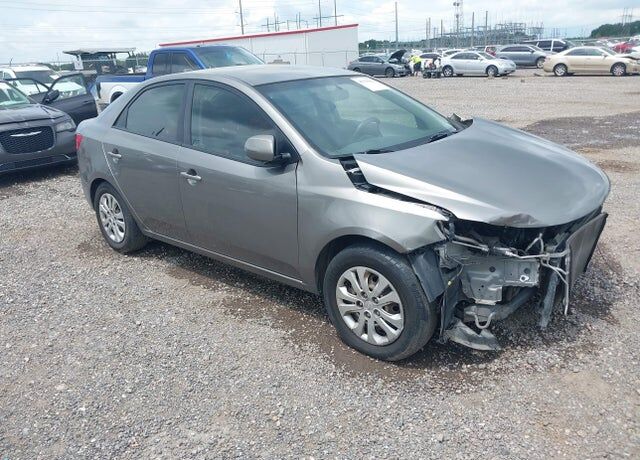 2013 KIA Forte