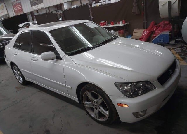 2003 LEXUS IS