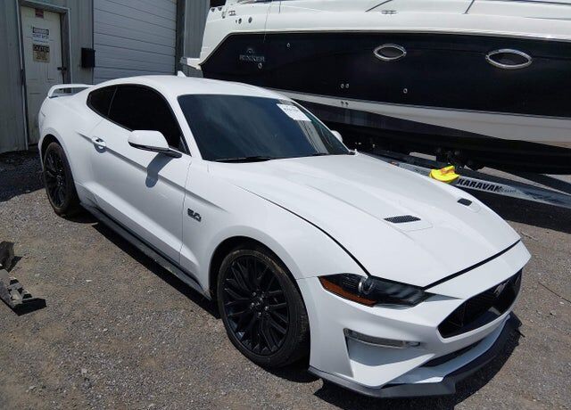 2020 FORD Mustang