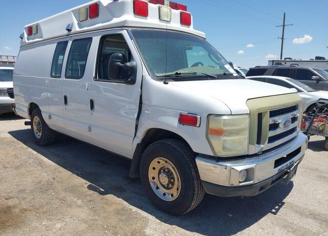 2008 FORD E-350