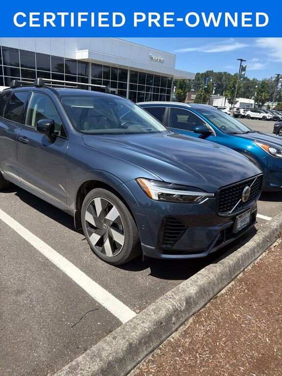 2024 VOLVO XC60
