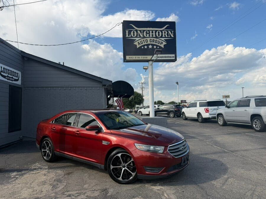 2014 FORD Taurus