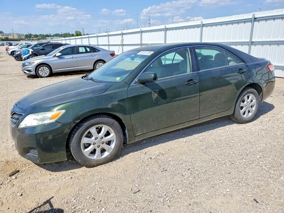 2011 TOYOTA Camry