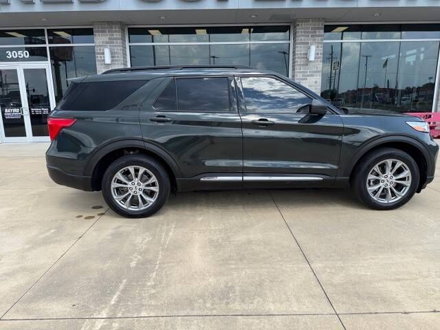 2022 FORD Explorer
