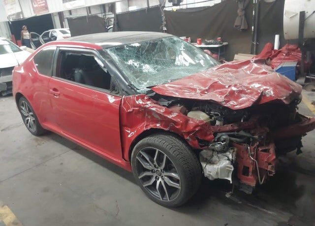 2014 TOYOTA SCION