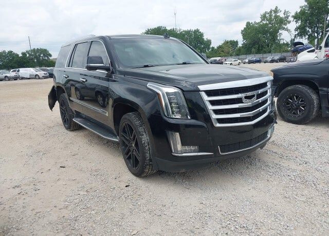 2016 CADILLAC Escalade