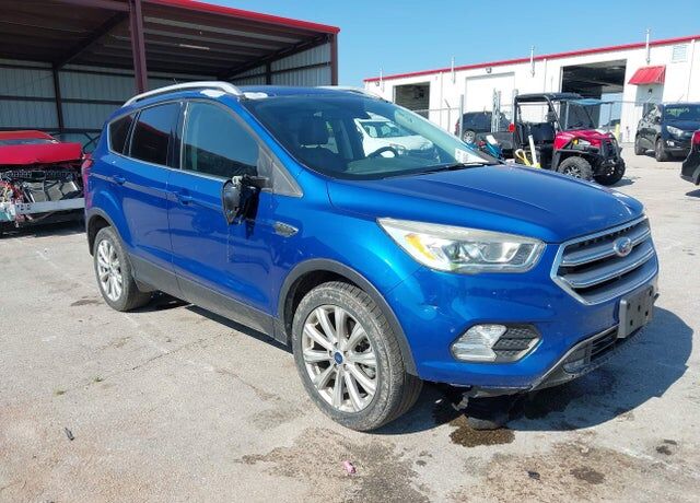 2017 FORD Escape