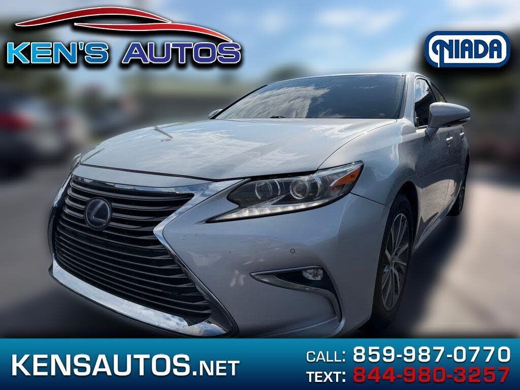 2017 LEXUS ES