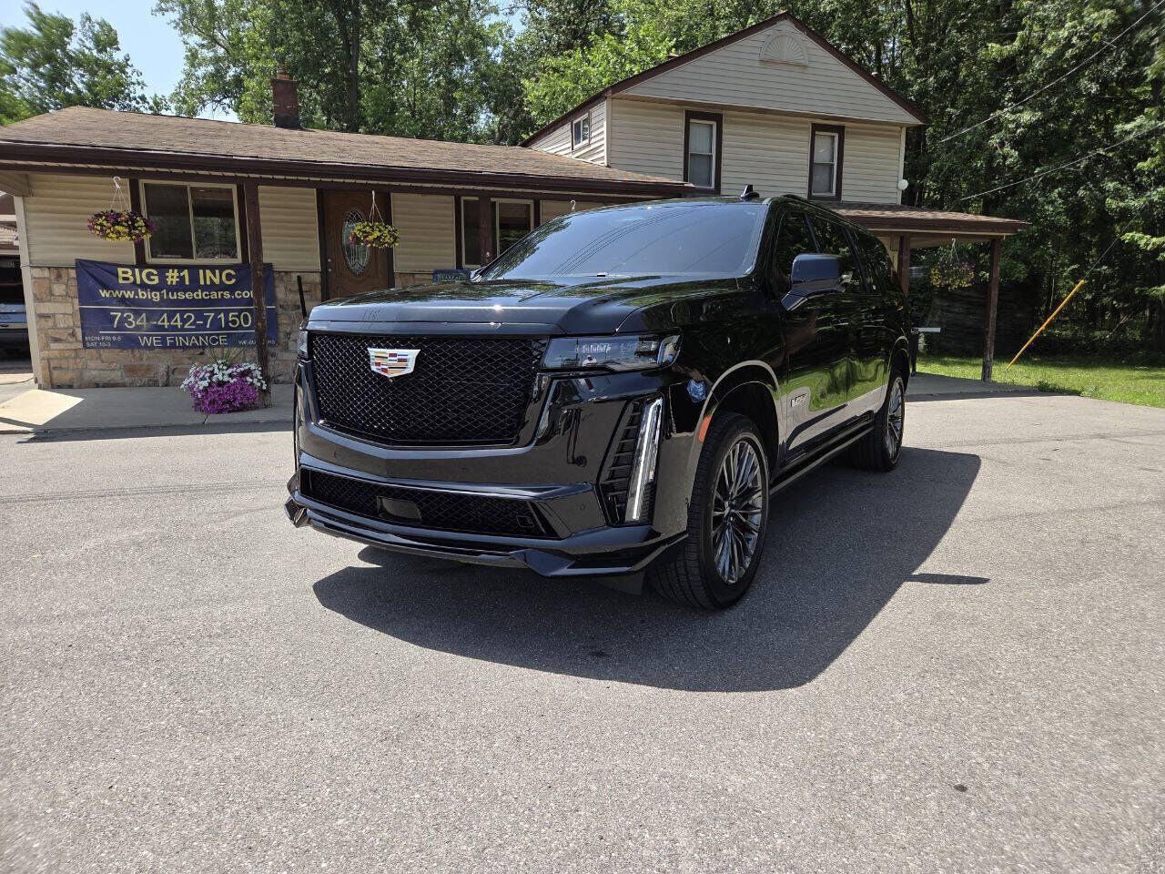 2023 CADILLAC Escalade ESV