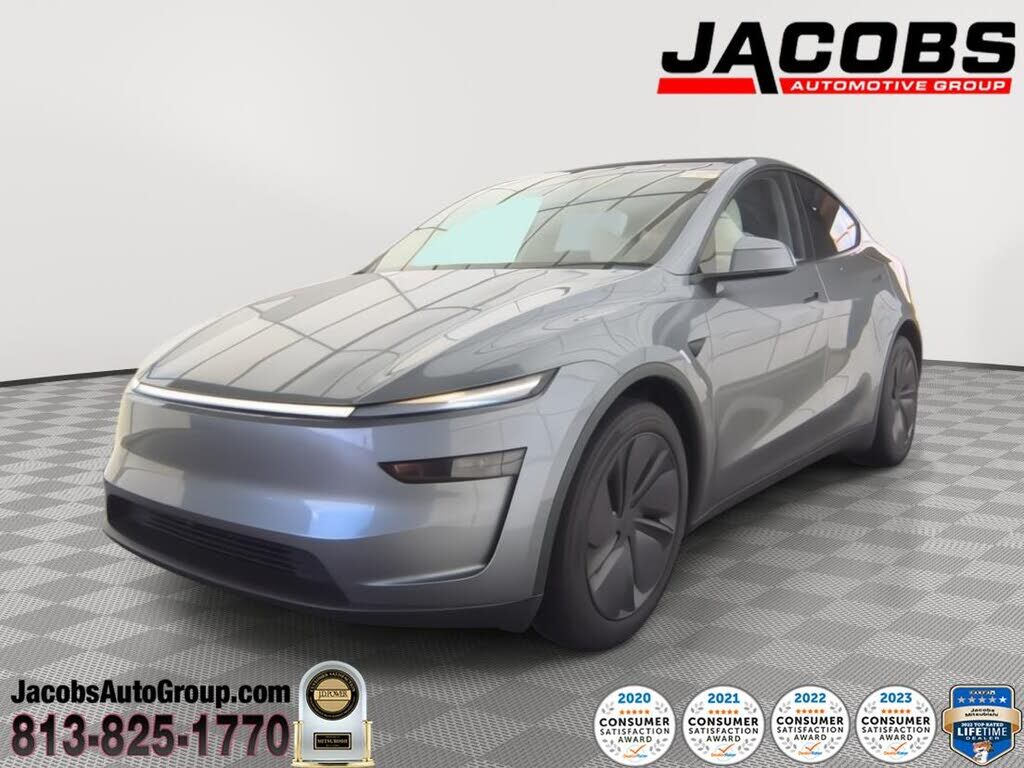 2026 TESLA Model Y