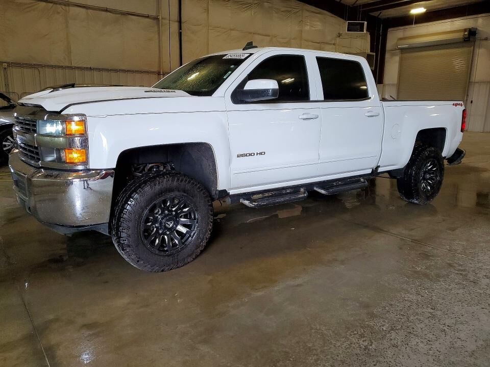 2018 CHEVROLET Silverado