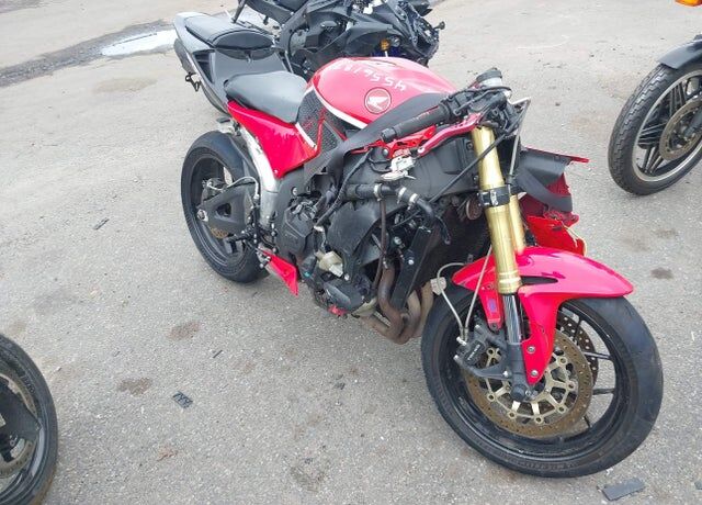 2018 HONDA CB