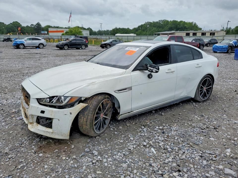 2019 JAGUAR XE