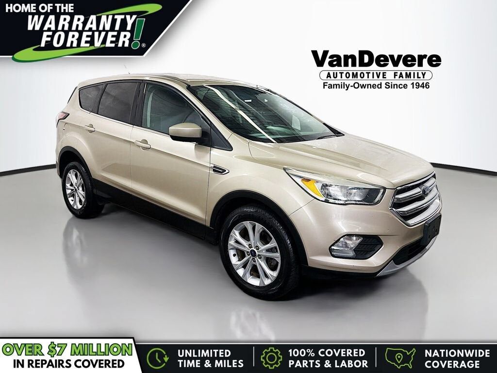 2017 FORD Escape
