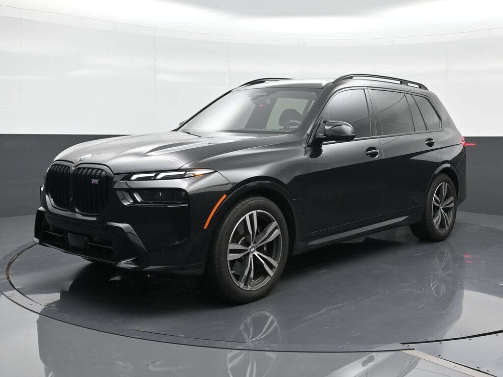 2025 BMW X7