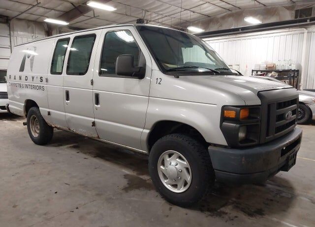 2012 FORD E-250