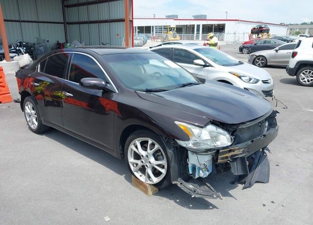 2014 NISSAN Maxima