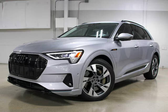 2022 Audi e-tron