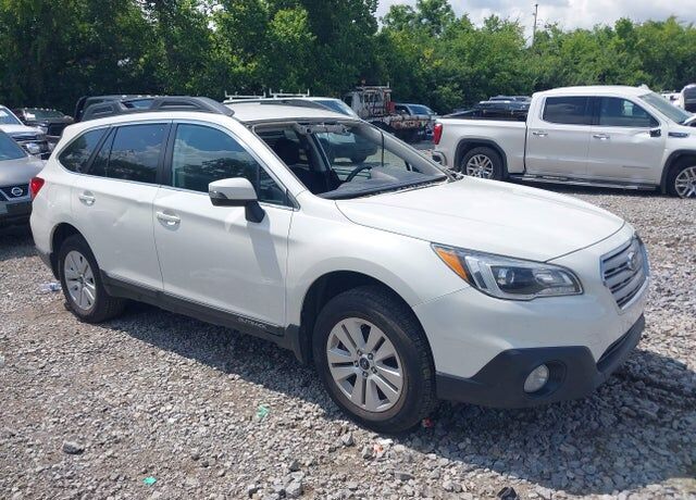 2016 SUBARU Outback