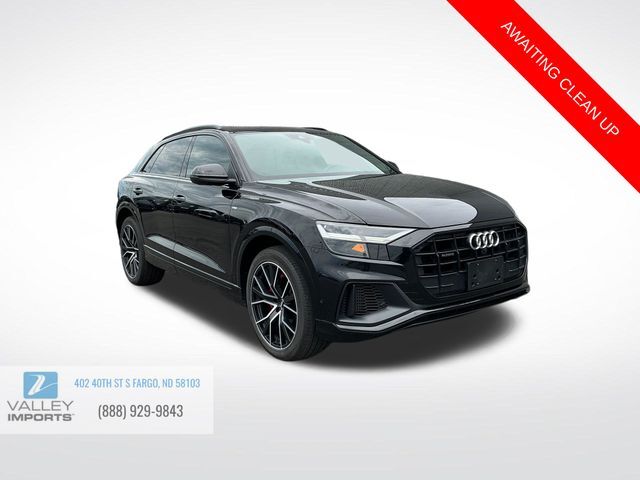 2020 AUDI Q8