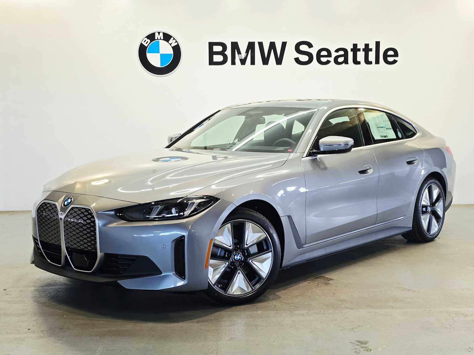 2026 BMW i4