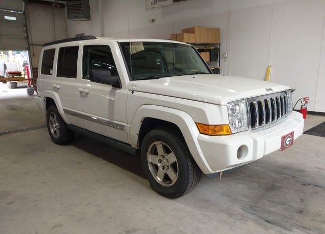 2010 JEEP Commander