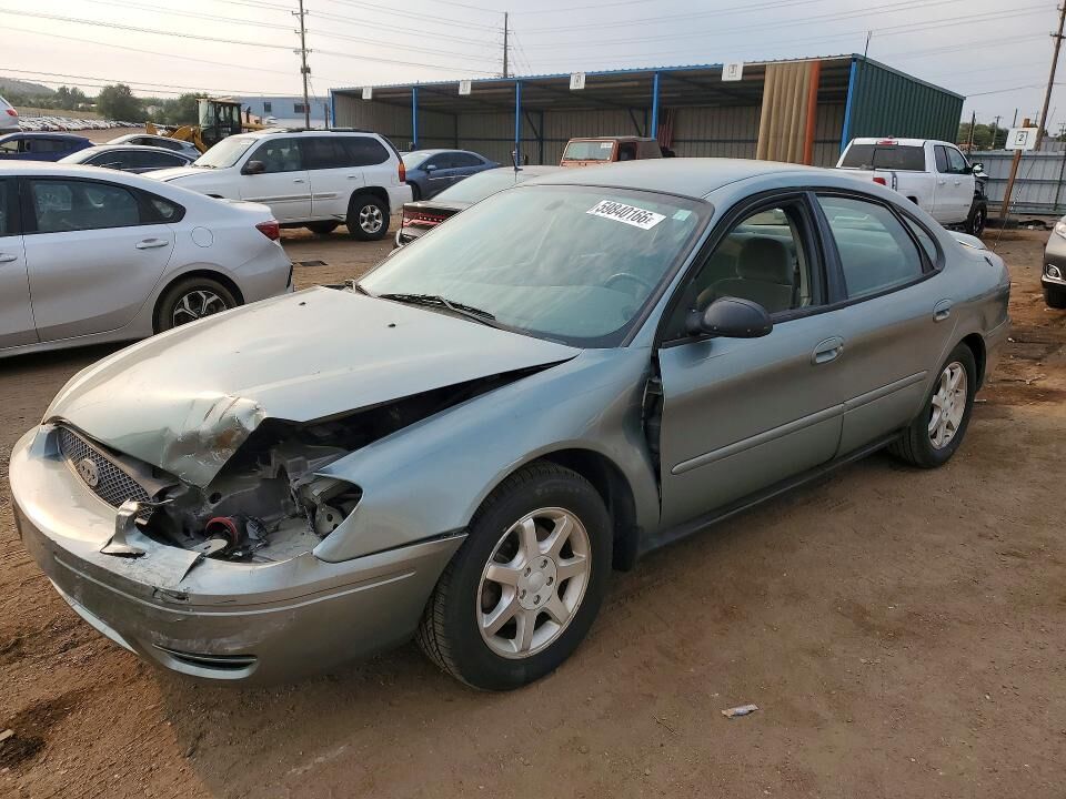 2005 FORD Taurus
