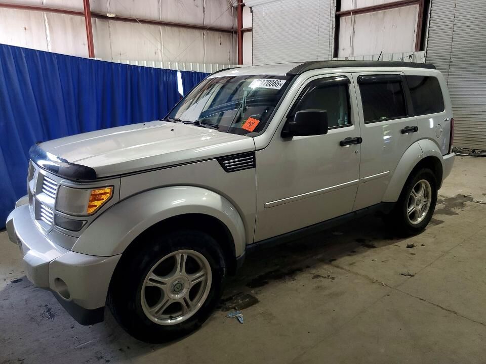 2010 DODGE Nitro