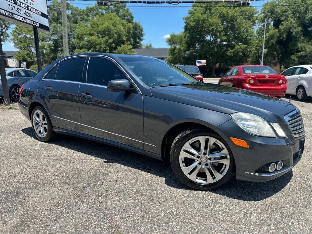 2010 MERCEDES-BENZ E-Class