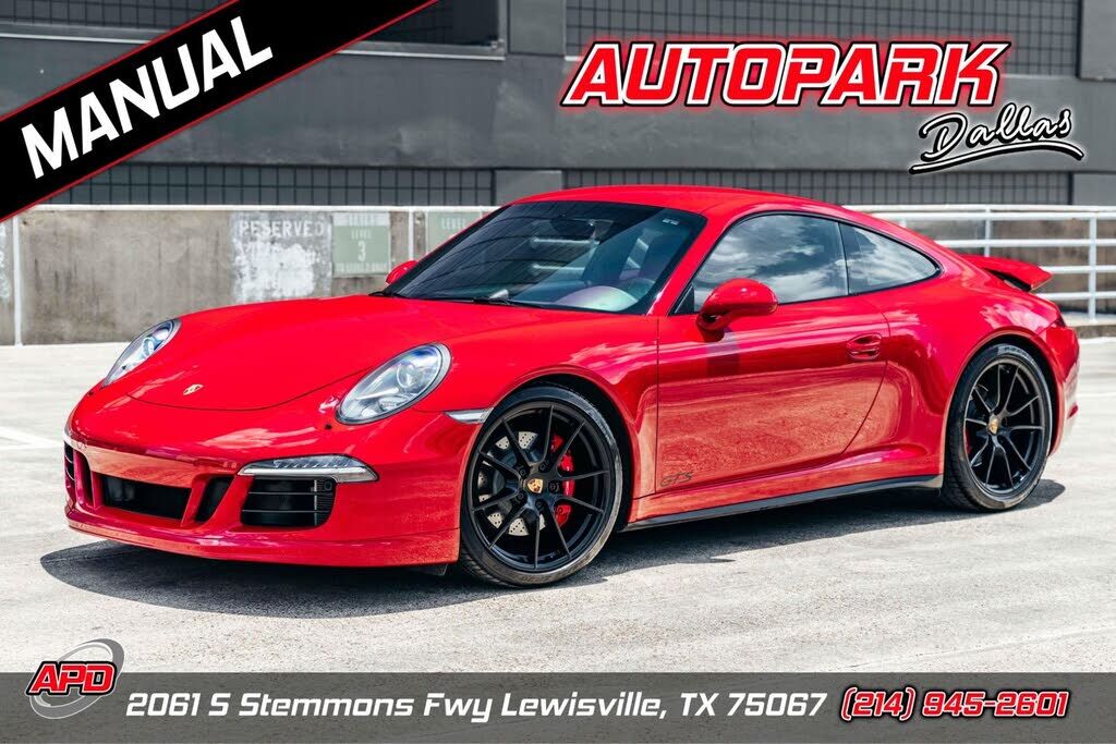 2015 PORSCHE 911