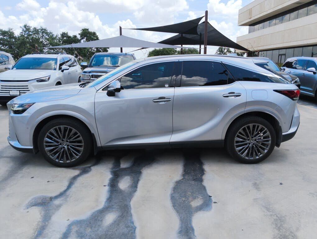 2025 LEXUS RX