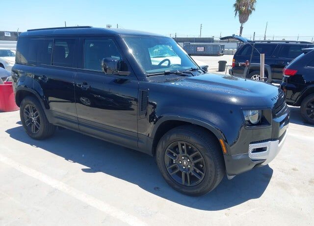 2025 LAND ROVER Defender